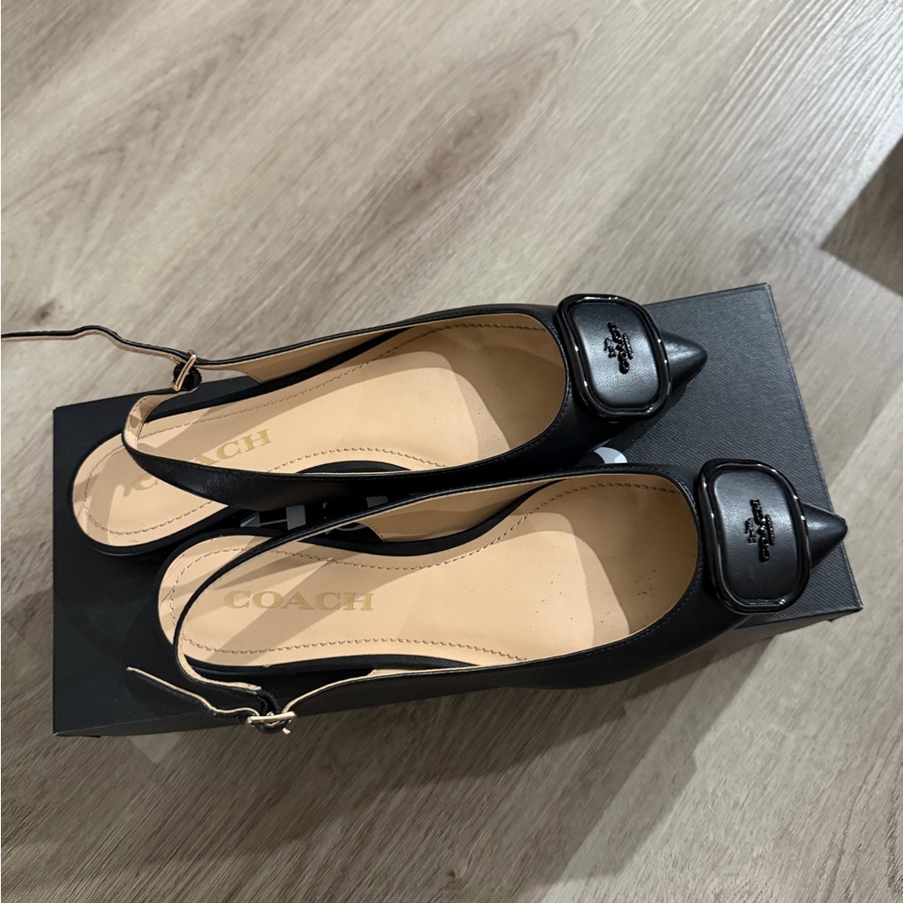 Veda Black Women's Flats